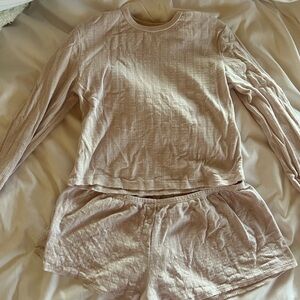 Pointelle long sleeve and shorts- LIGHT pink.